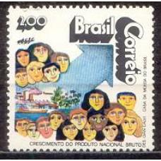 1972-762-Desenvolvimento Nacional