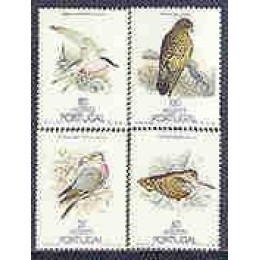 1988-381/84-Pássaros e Aves